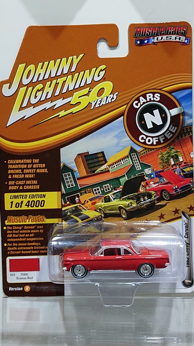 画像1: Johnny Lightning 1:64 Muscle Cars USA - Release 20-B '62 Chevy Corvair Roman Red (1)