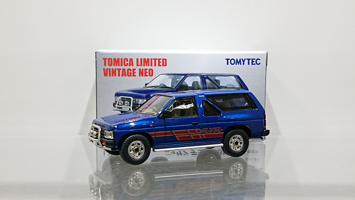 画像1: TOMYTEC 1/64 Limited Vintage Neo Nissan Terrano R3M Optional equipment Dark Blue (1)