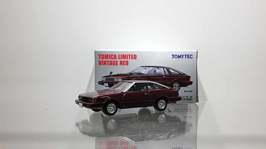 画像1: TOMYTEC 1/64 Limited Vintage NEO Nissan Silvia Hatchback Turbo ZSE-X '81 Maroon (1)