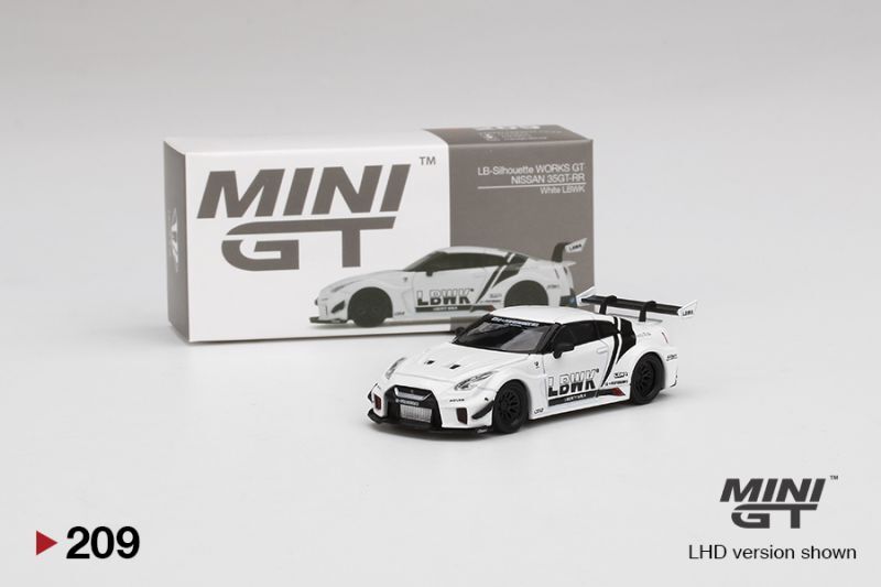 MINI GT 1/64 LB-Silhouette WORKS GT