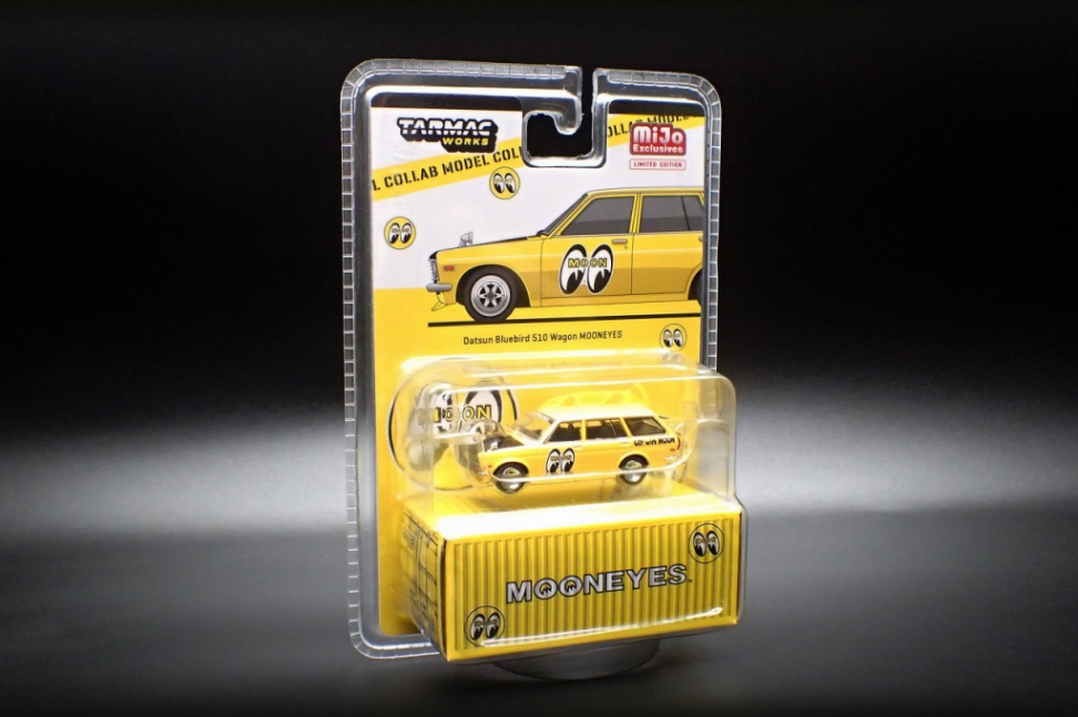 画像1: Tarmac Works 1/64 Mijo Exclusive Datsun Bluebird 510 Wagon Mooneyes Special Edition. (1)