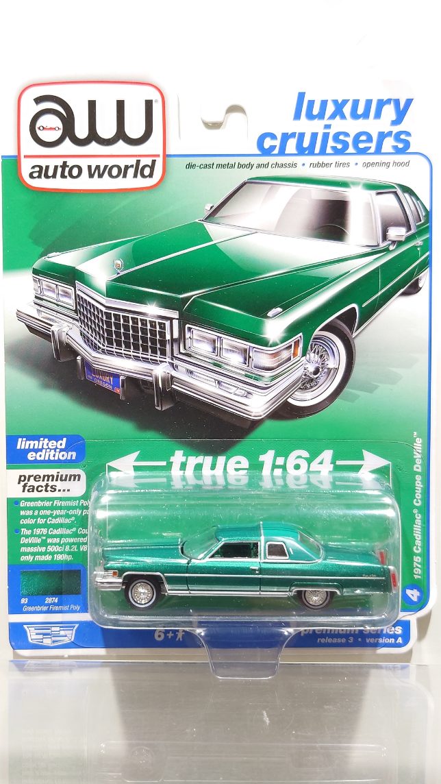 画像1: auto world 1/64 1976 Cadillac Coupe Devil Green Briar (1)