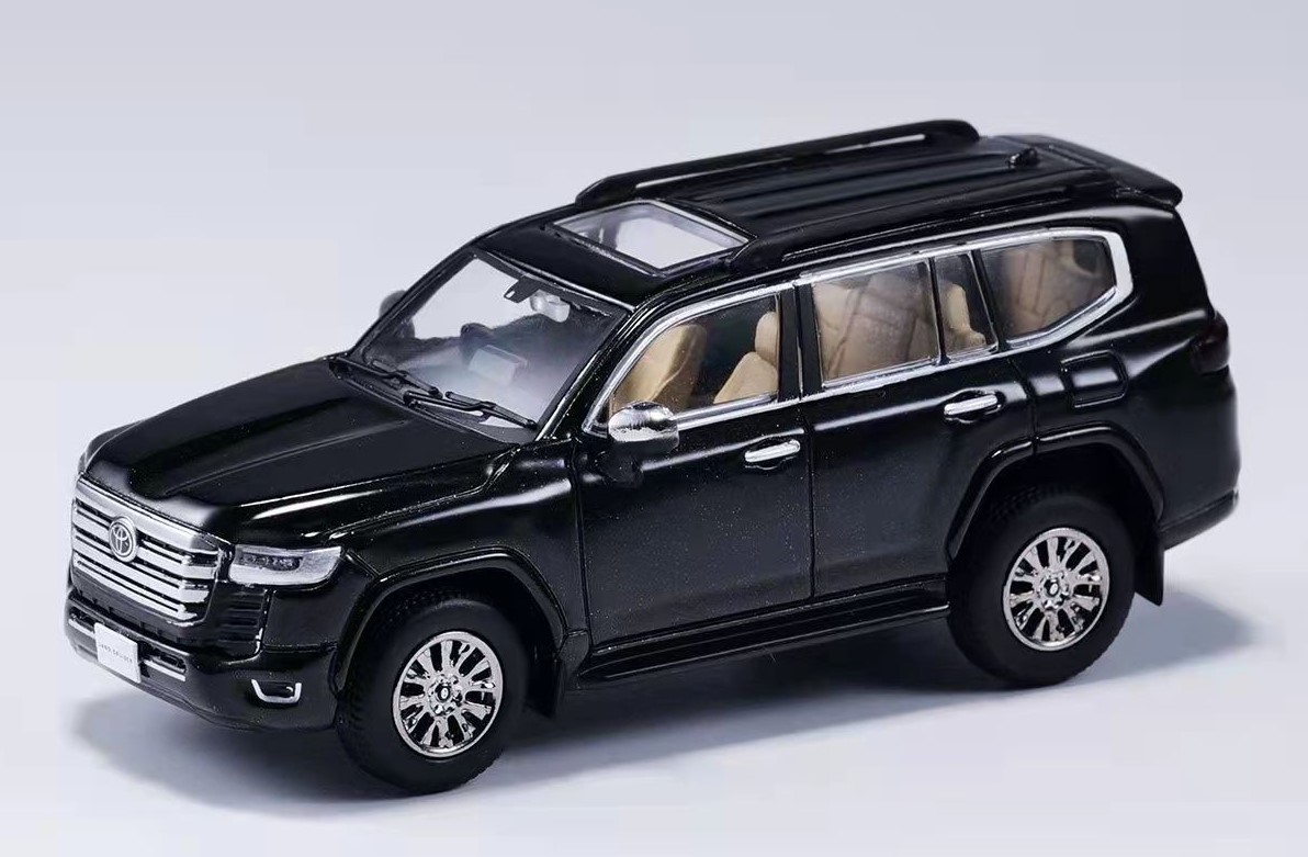 画像1: Gaincorp Products 1/64 Toyota Land Cruiser LC300 - RHD Black (1)