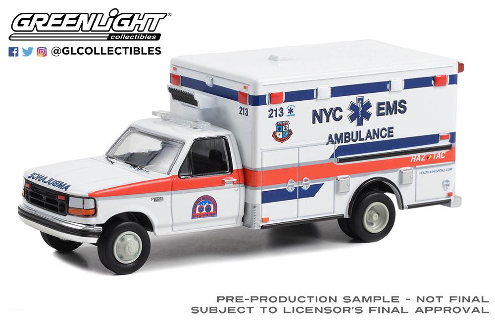 画像1: GREEN LiGHT EXCLUSIVE 1/64 First Responders - 1994 Ford F-350 Ambulance - NYC EMS HAZ TAC Ambulance (1)