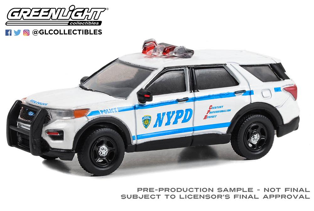 画像1: GREEN LiGHT EXCLUSIVE 1/64 Hot Pursuit - 2020 Ford Police Interceptor Utility - NYPD with NYPD Squad Number Decal Sheet (1)