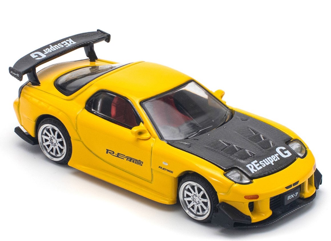 ミニカー MAZDA RX-7 RE-AMEMIYA 1/64 POP RACE POP RACE 1/64 MAZDA RX-7 (FD3S) RE-AMEMIYA WIDEBODY YELLOW
